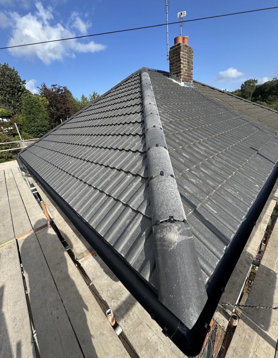 Tiled pitched roof, clean finish